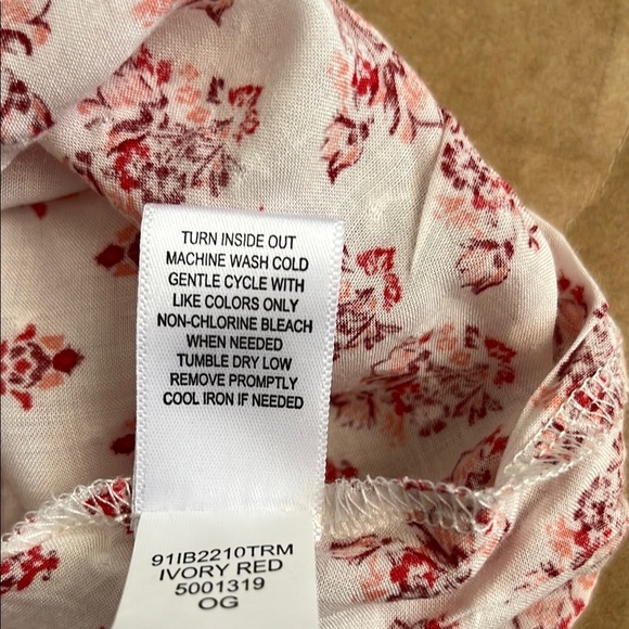 living doll Red and White Asymmetrical Ruffled Blouse - Picture 9 of 10